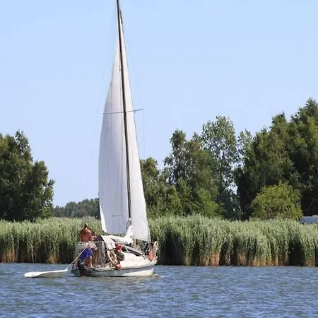 Nur 100 M Bis Zum Appartmentanlage Eldena 15 *