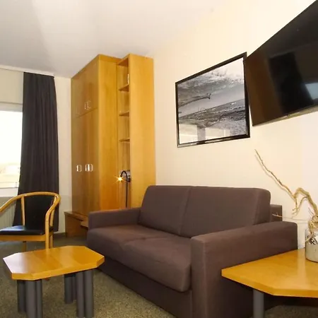 Nur 100 M Bis Zum Appartmentanlage Eldena 15 דירה *